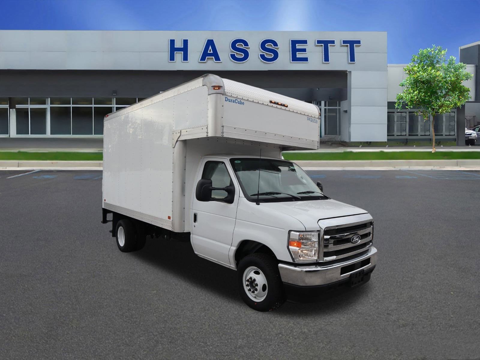 2026 Ford E-Series Cutaway Base's photo