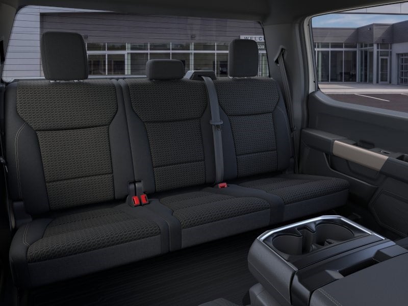 2025 Ford F-150 STX - Photo 11