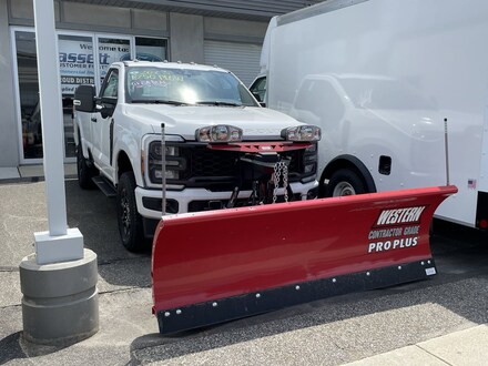 2023 Ford Super Duty F-250 SRW XL XL 4WD Reg Cab 8 Box