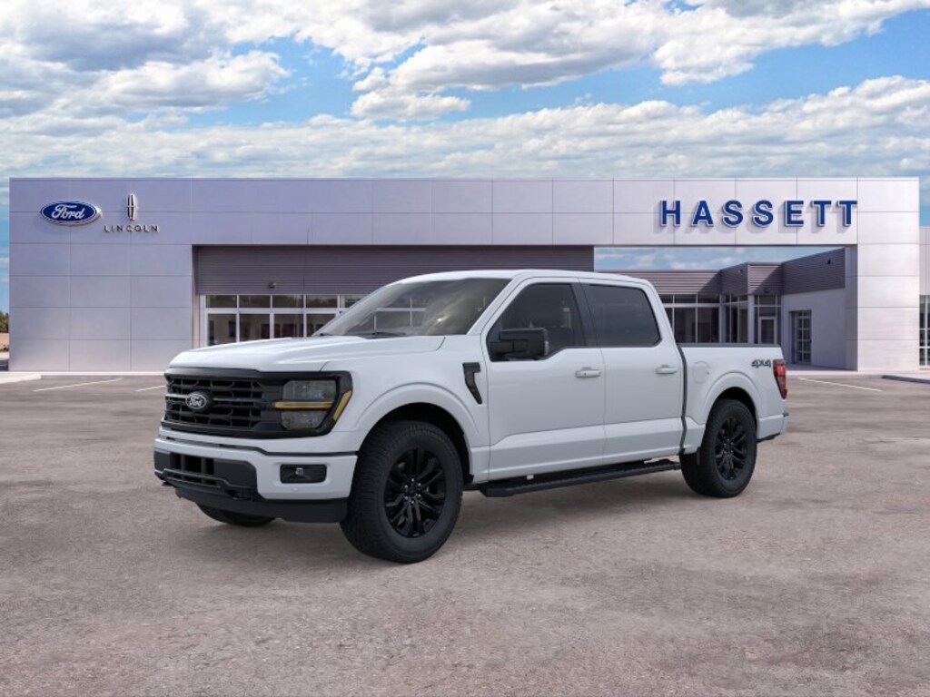 New 2026 Ford F-150 XLT XLT 4WD SuperCrew 5.5 Box