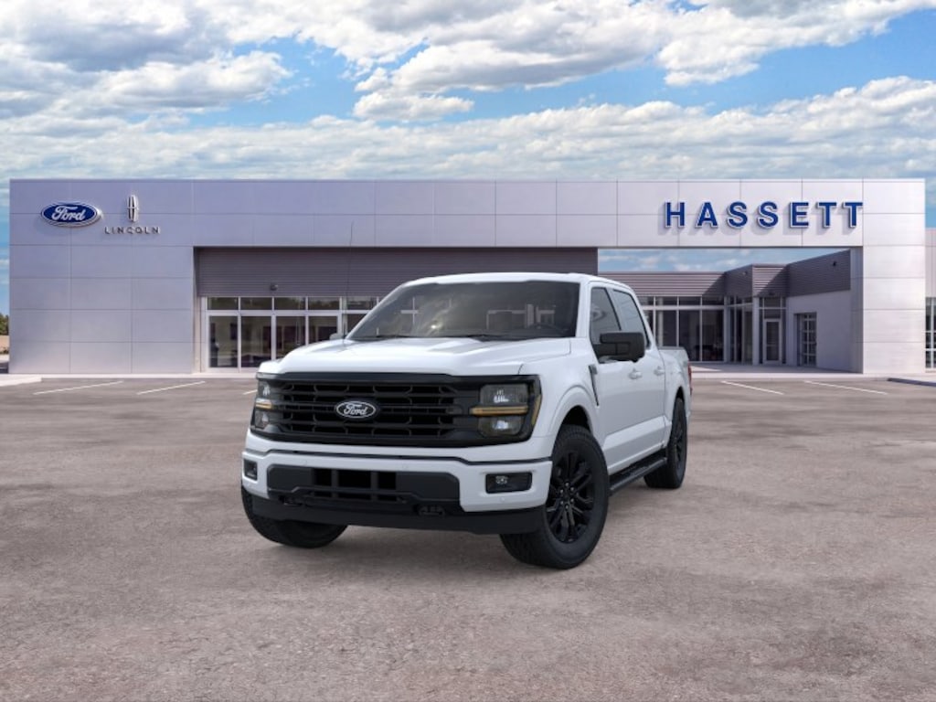 New 2026 Ford F-150 XLT XLT 4WD SuperCrew 5.5 Box