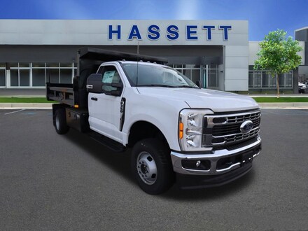 2023 Ford Super Duty F-350 DRW XL