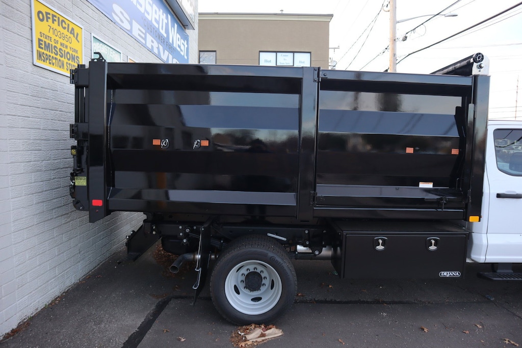 New 2026 Ford Super Duty F-550 DRW XL