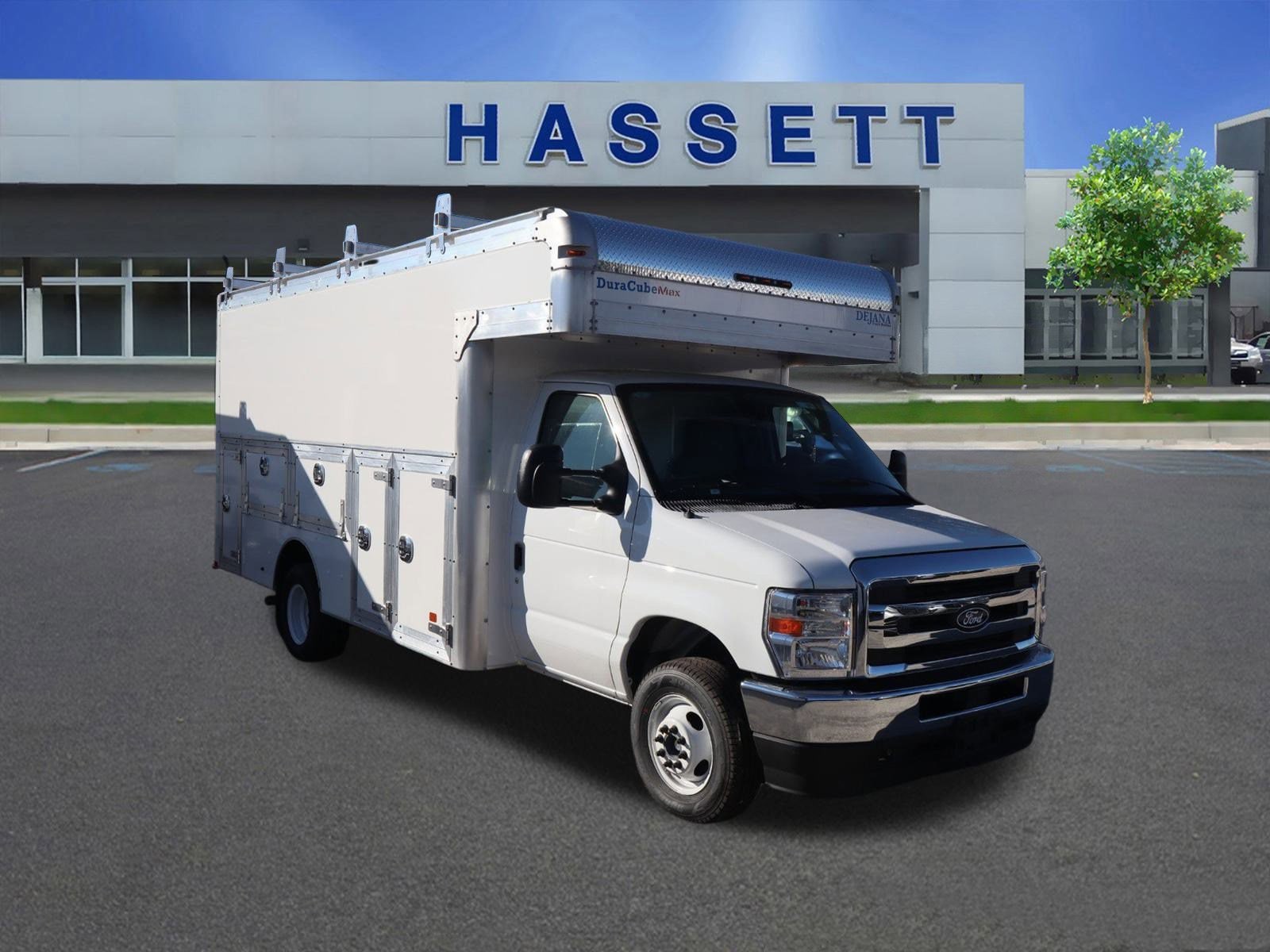 2026 Ford E-Series Cutaway Base's photo