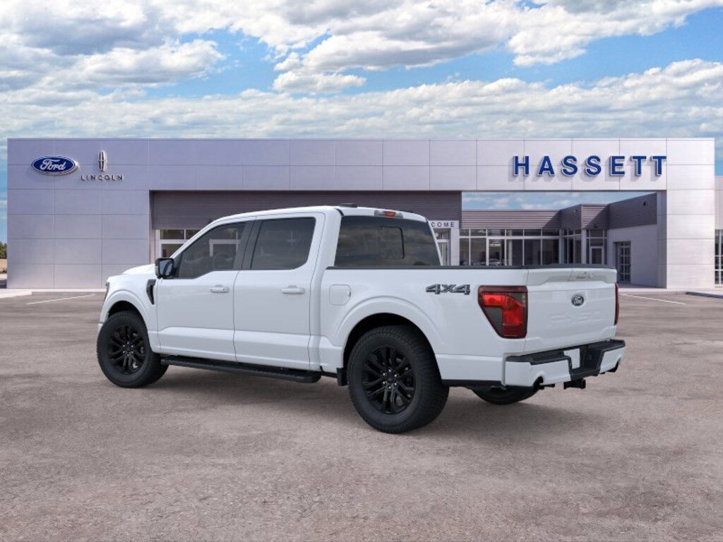 New 2026 Ford F-150 XLT XLT 4WD SuperCrew 5.5 Box