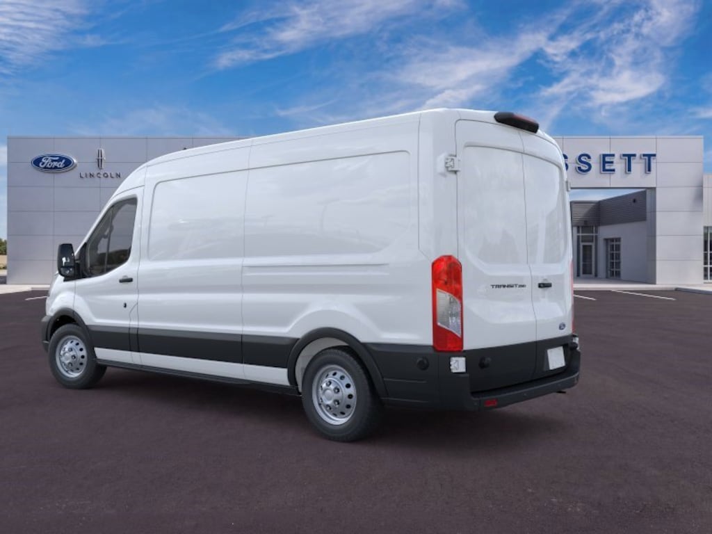 New 2026 Ford Transit Cargo Van Cargo Van T-250 148 Med Rf 9150 GVWR RWD