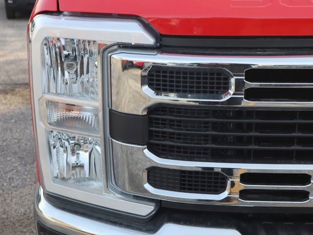 2024 Ford F-350 Super Duty Chassis Cab XL - Photo 6