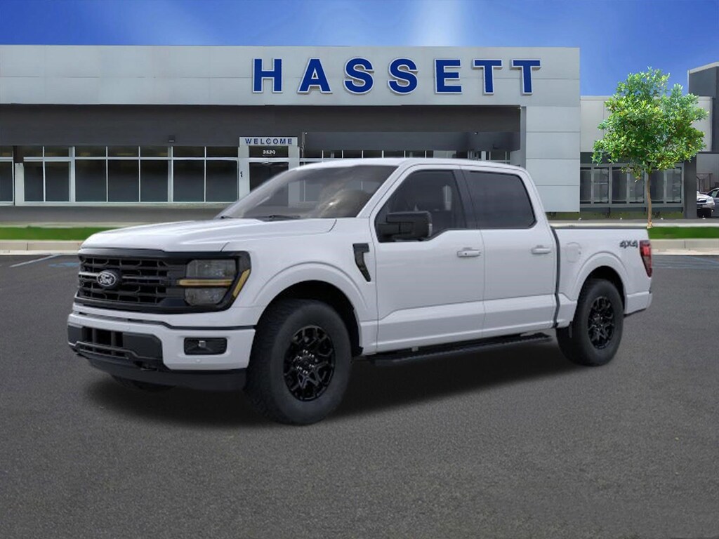 New 2026 Ford F-150 XLT XLT 4WD SuperCrew 5.5 Box