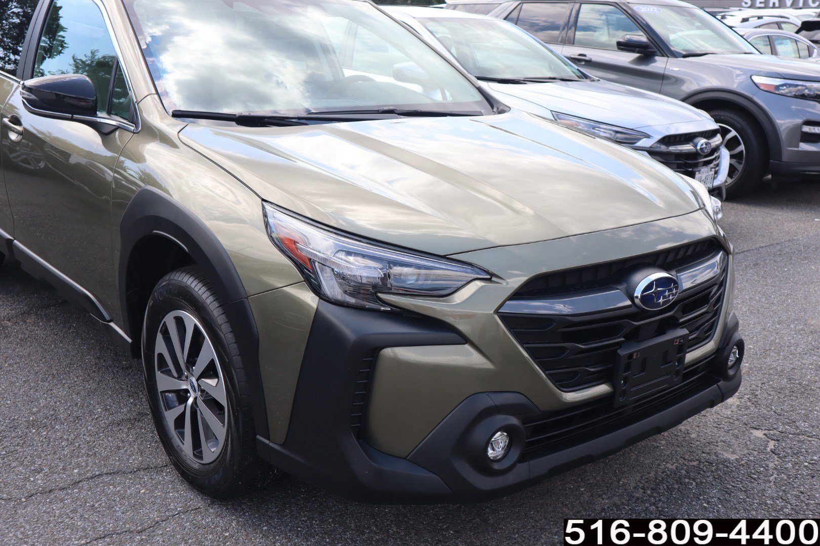 2025 Subaru Outback Premium photo 2