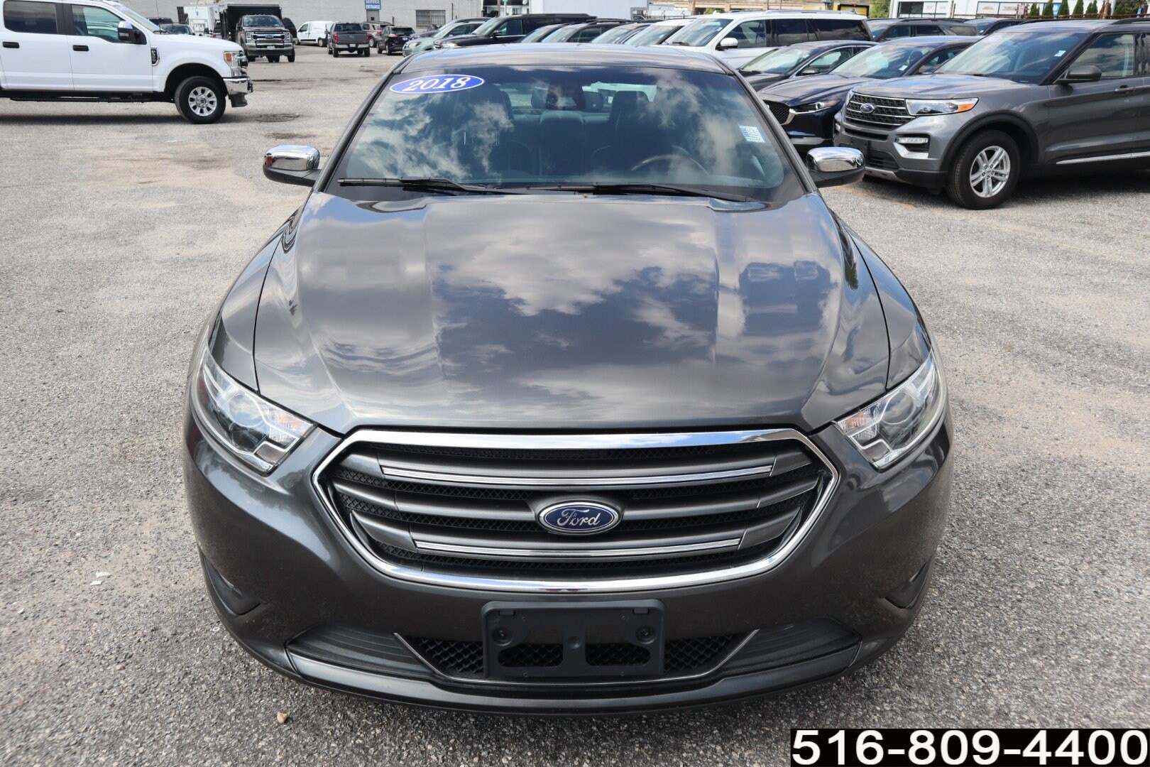 2018 Ford Taurus Limited photo 3