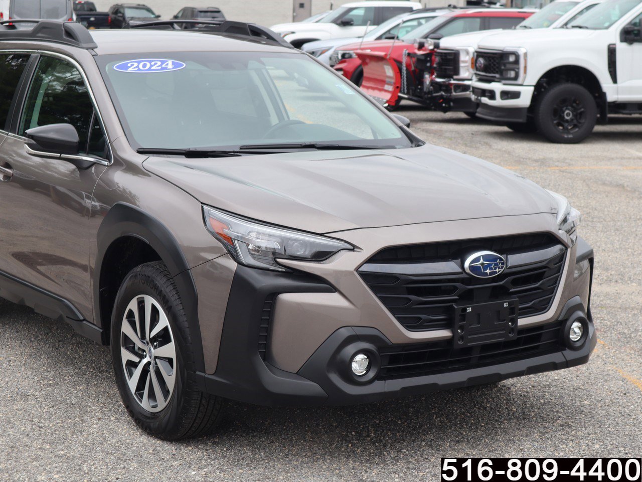2024 Subaru Outback Premium photo 2