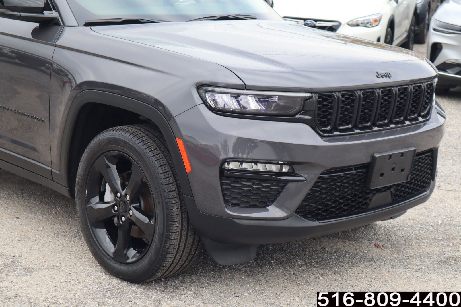 2024 Jeep Grand Cherokee Limited photo 2