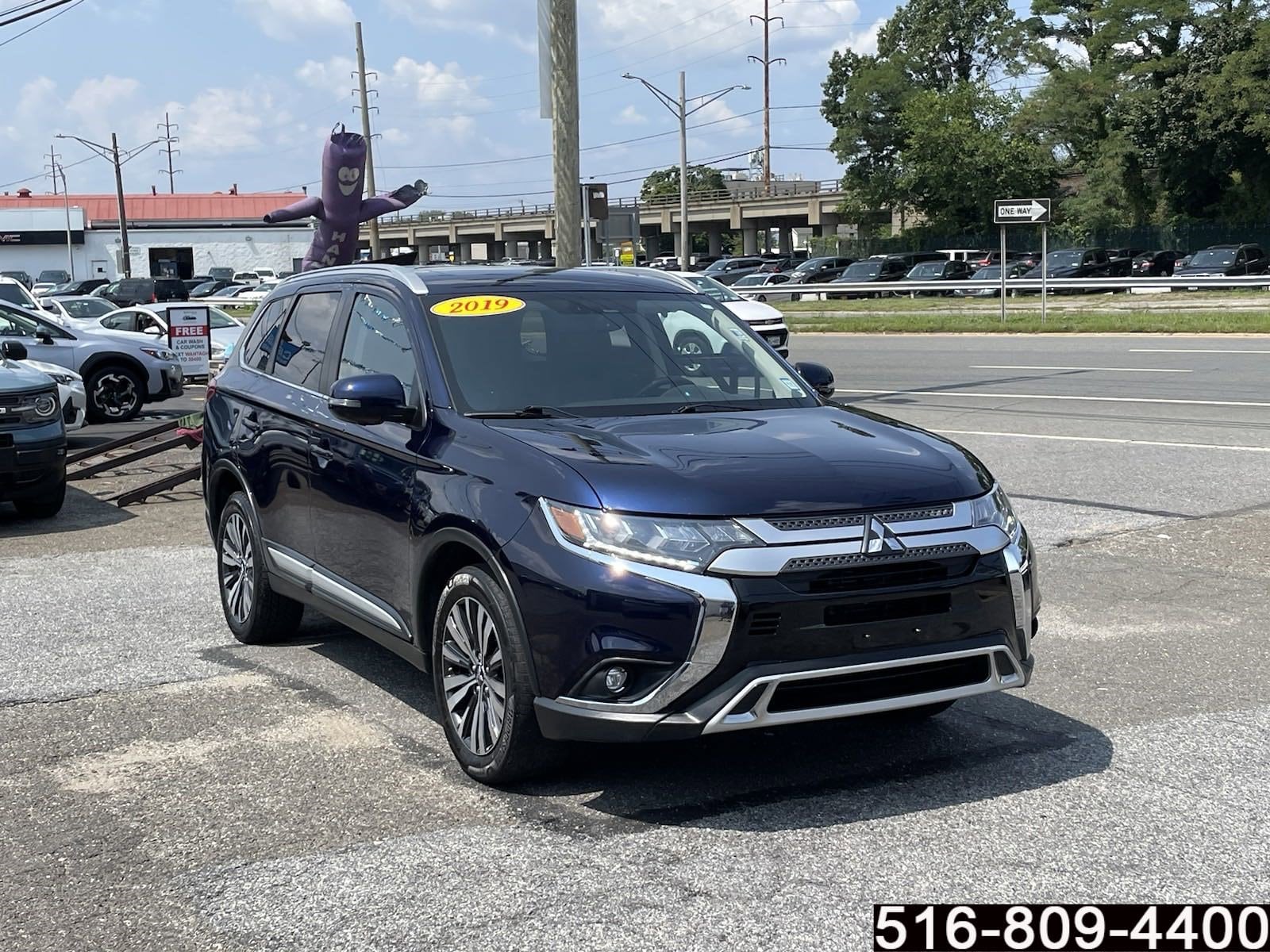 Used 2019 Mitsubishi Outlander SEL with VIN JA4AZ3A34KZ049344 for sale in Wantagh, NY