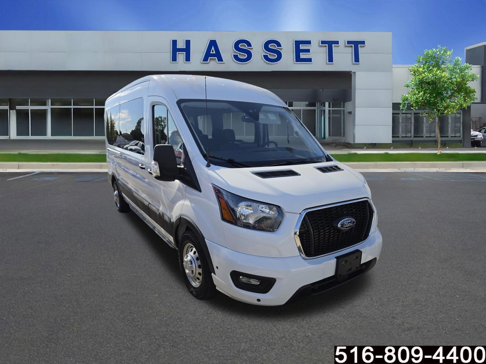 2025 Ford Transit Passenger Van XLT