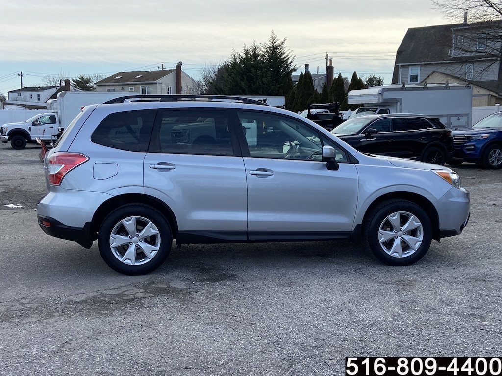 Used 2016 Subaru Forester 2.5i Premium CVT 2.5i Premium PZEV