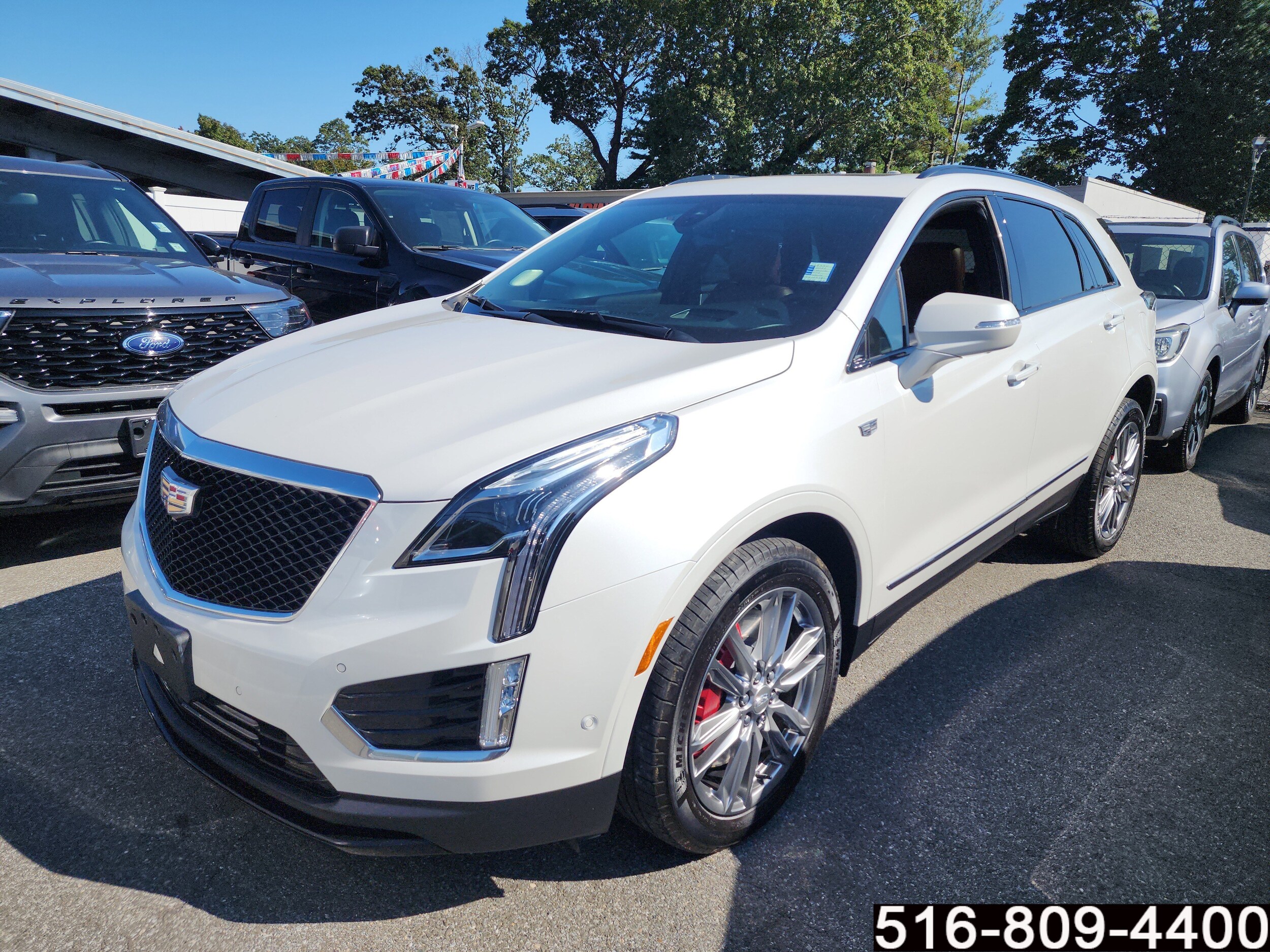2022 Cadillac XT5 Sport photo 3