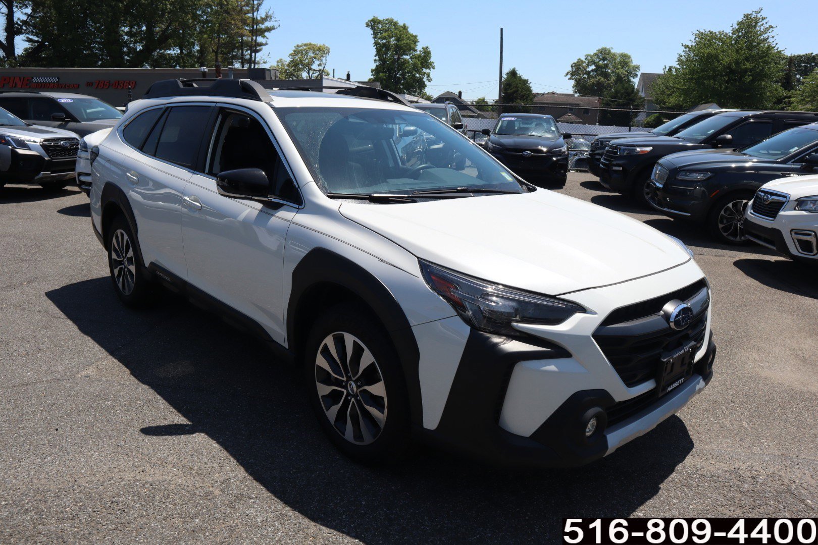 2025 Subaru Outback Limited's photo