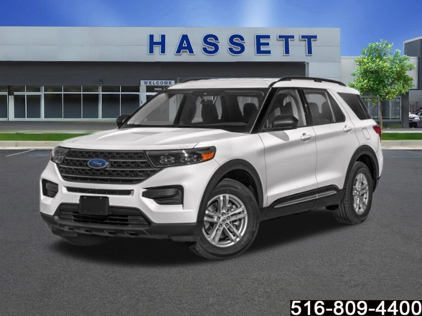 2023 Ford Explorer XLT 4WD's photo