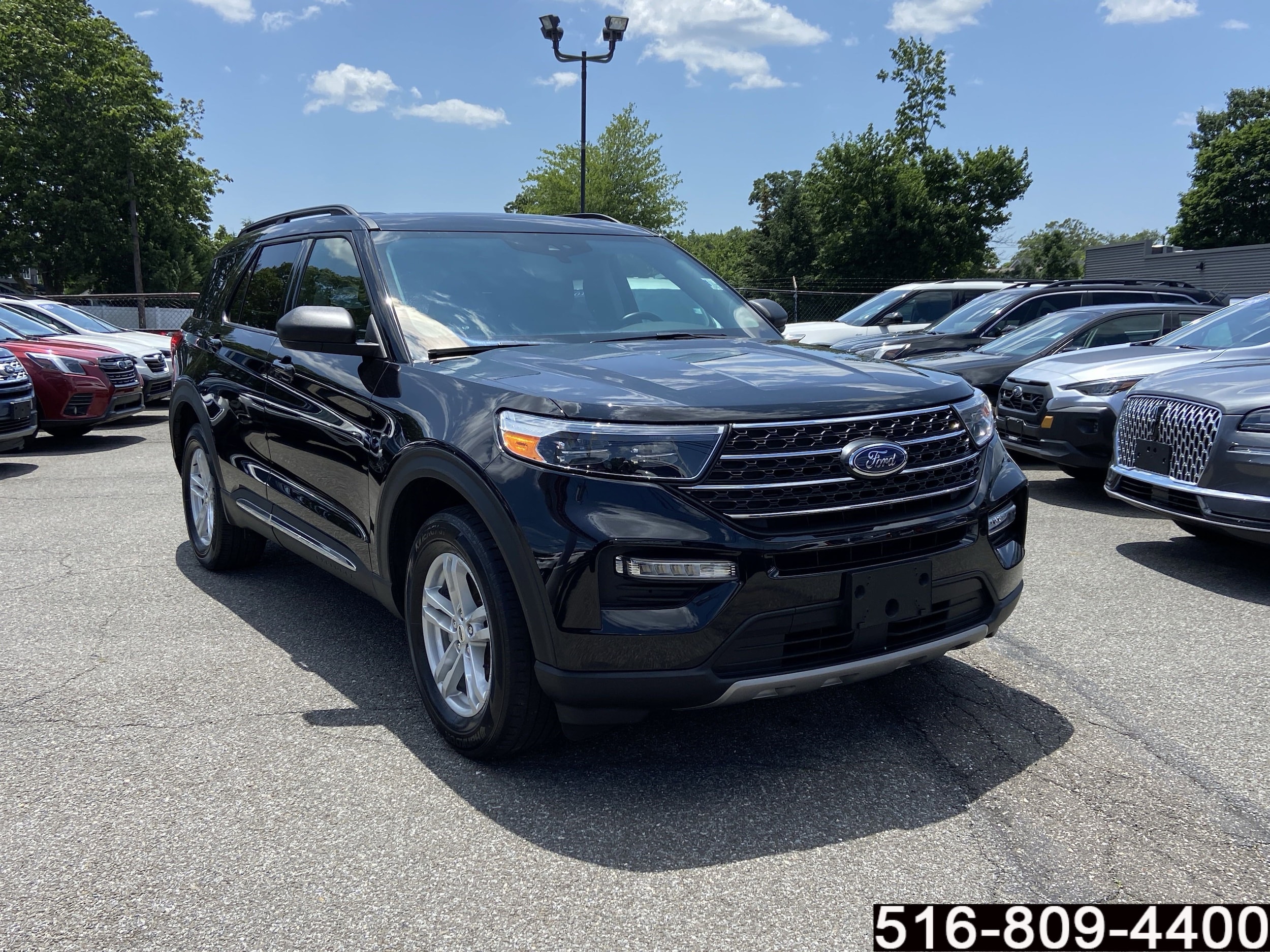 Certified 2022 Ford Explorer XLT with VIN 1FMSK8DH4NGA46782 for sale in Wantagh, NY