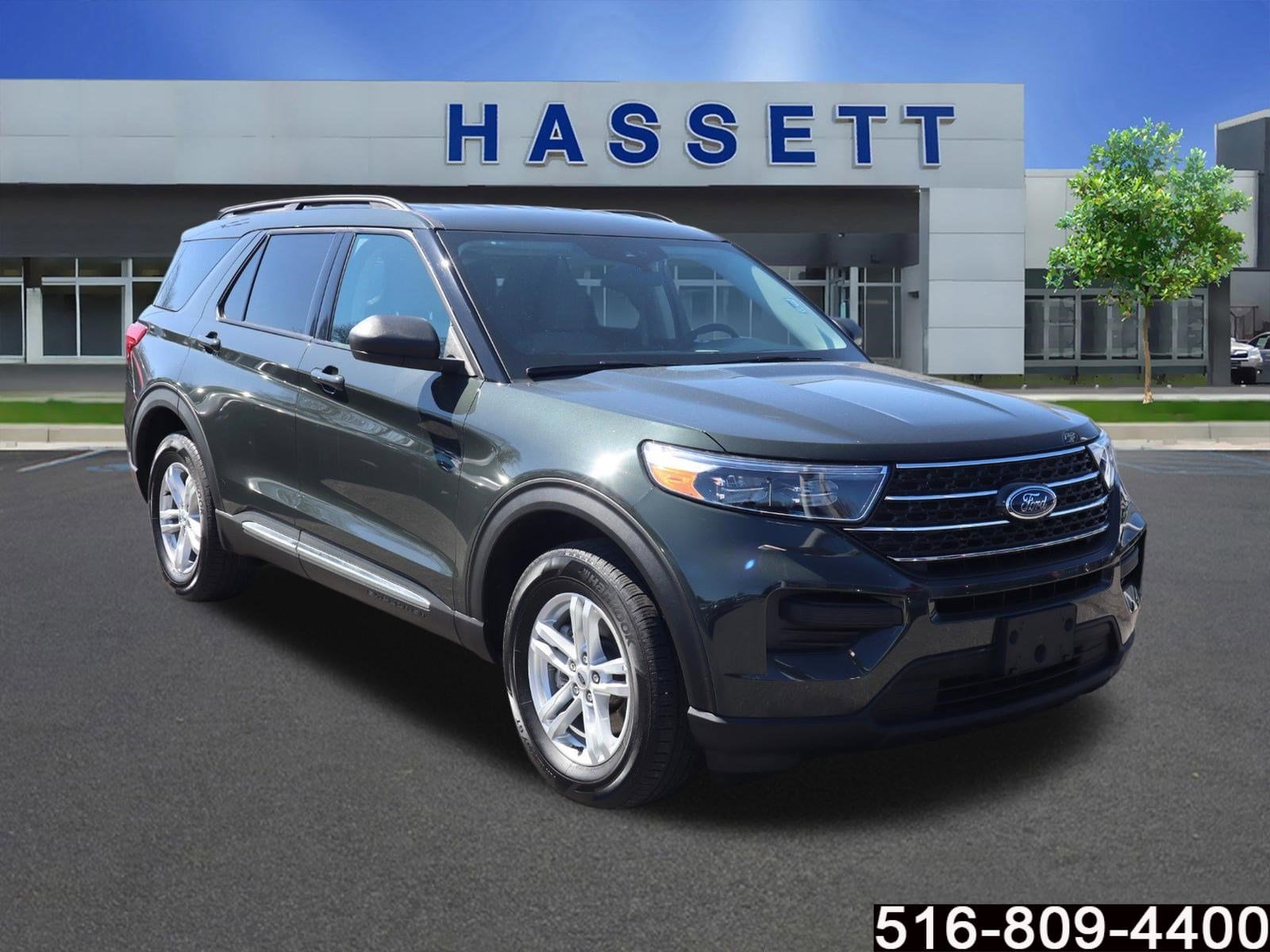2024 Ford Explorer XLT 4WD's photo