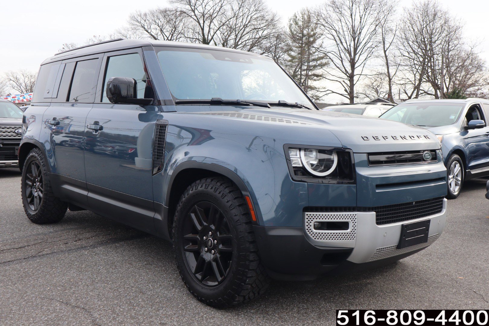 2020 Land Rover Defender S's photo