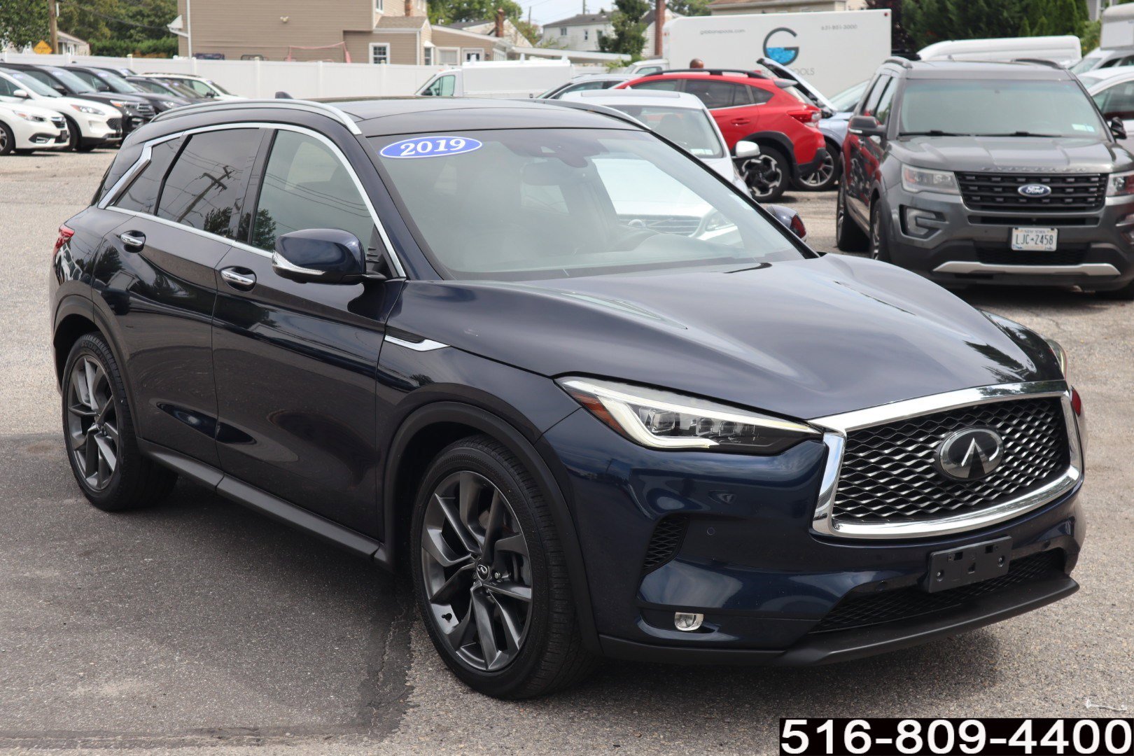 2019 Infiniti QX50 Essential photo 2