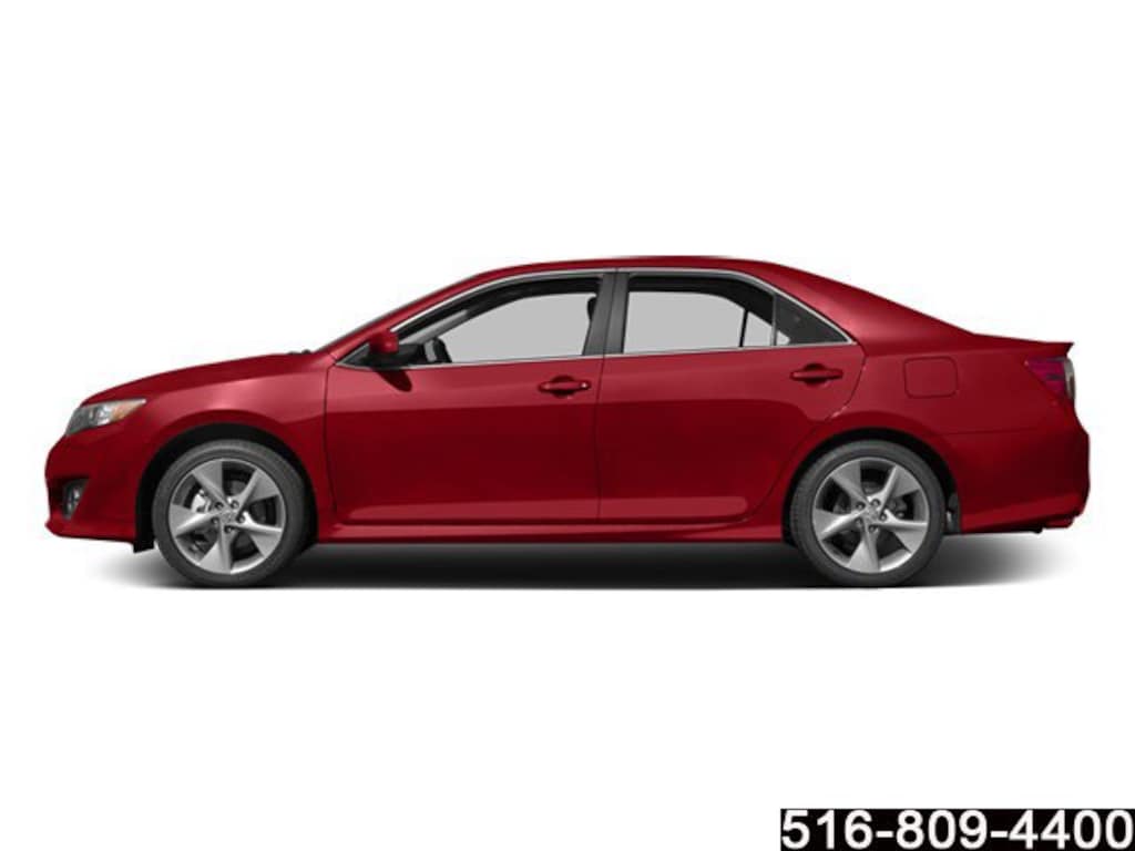 Used 2014 Toyota Camry LE Sedan