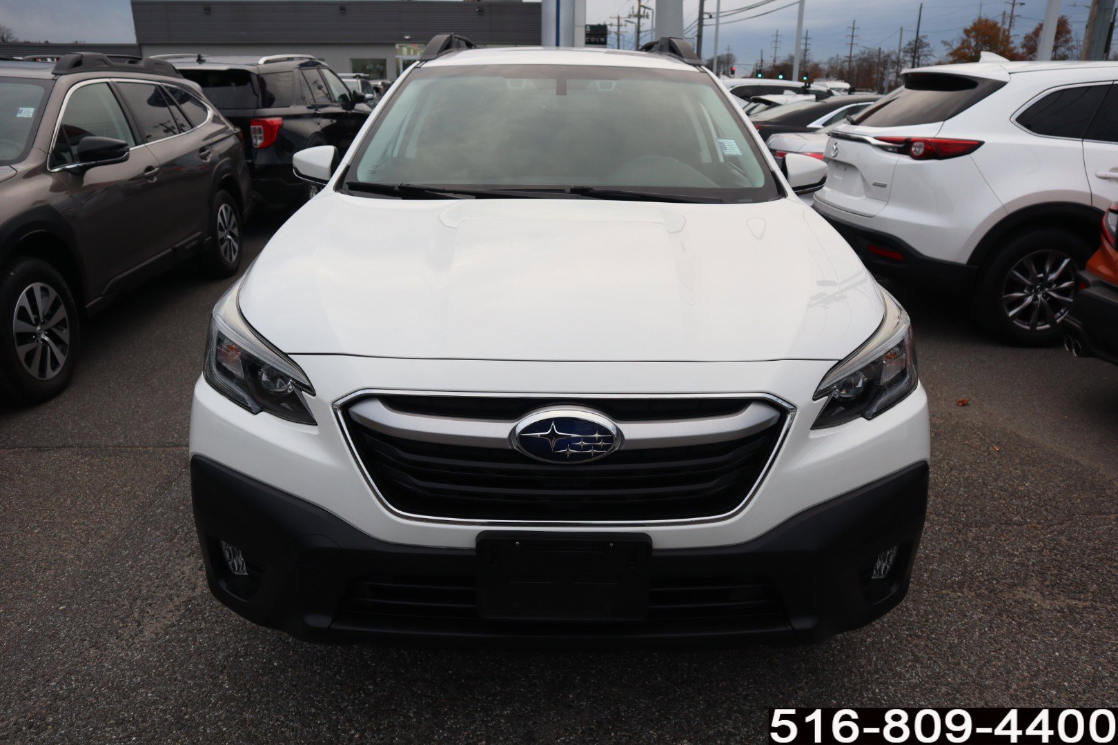 2021 Subaru Outback Premium photo 2