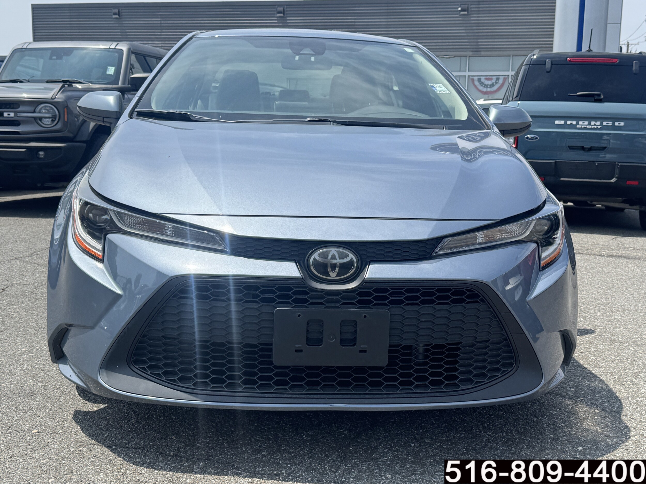 Used 2020 Toyota Corolla LE with VIN JTDEPRAE1LJ061419 for sale in Wantagh, NY
