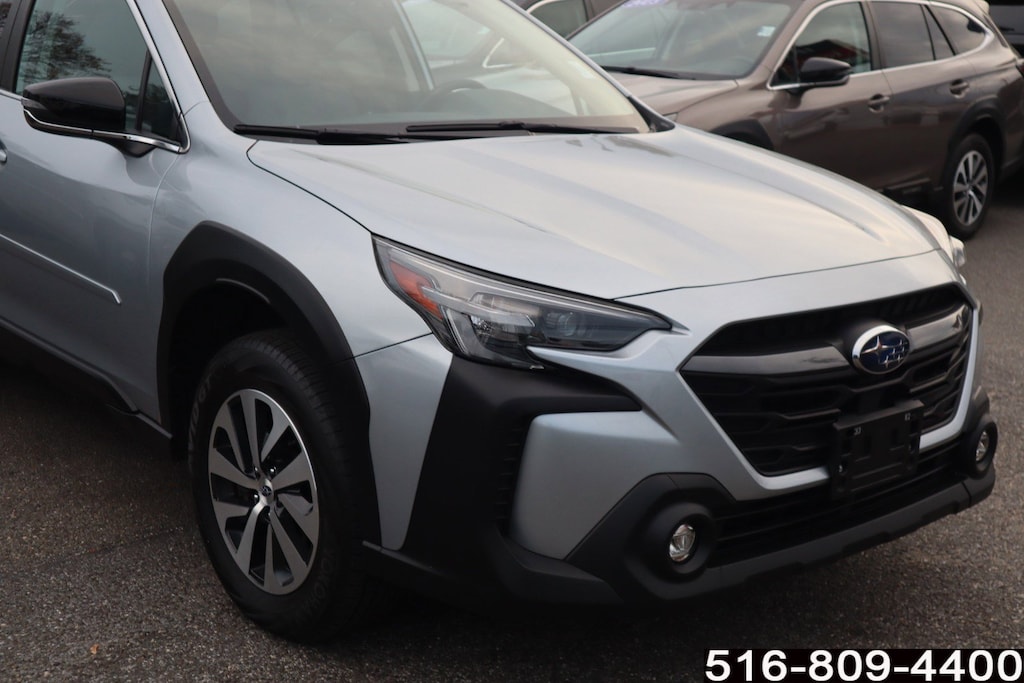 Used 2023 Subaru Outback Premium Premium CVT