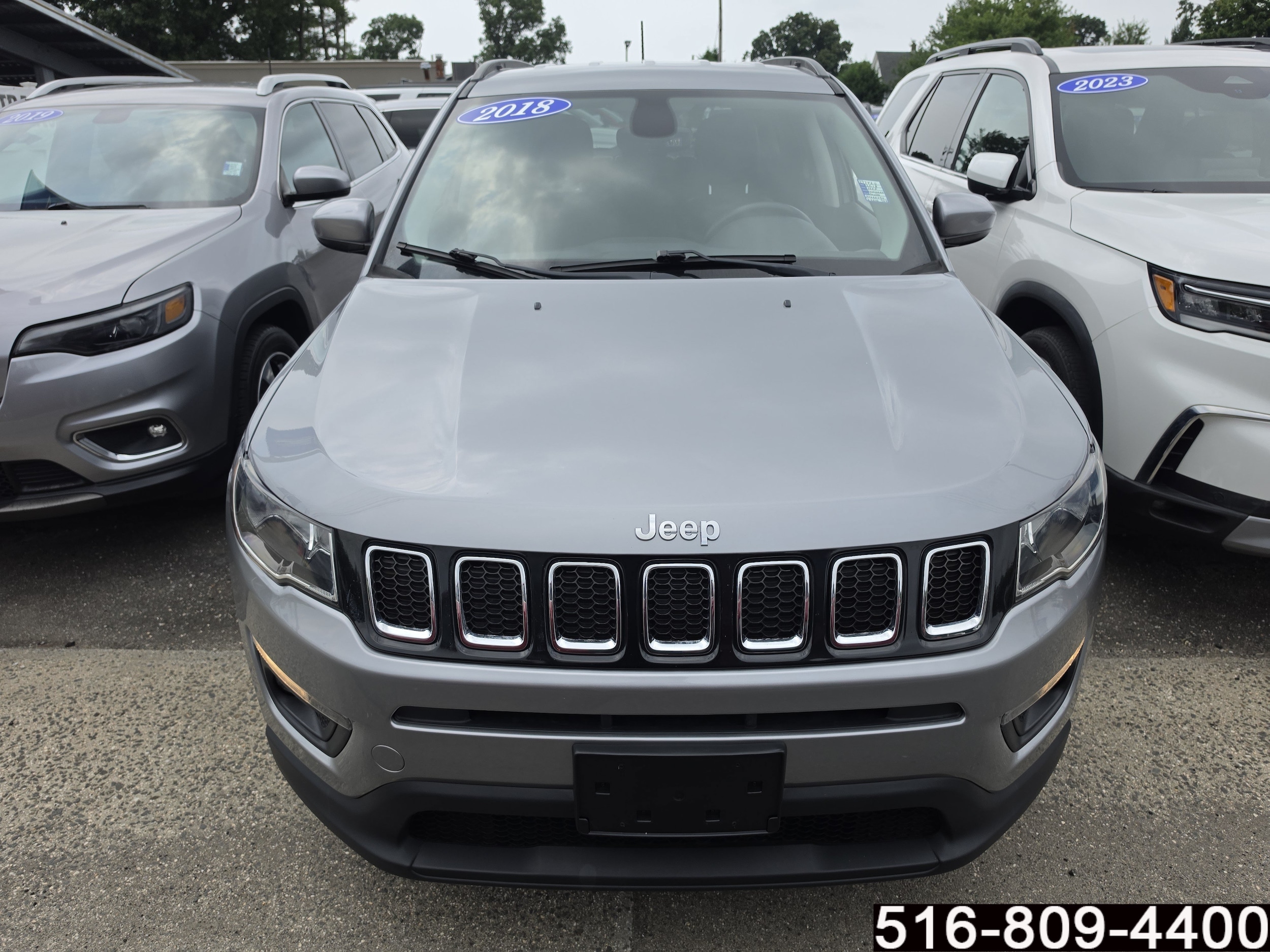Used 2018 Jeep Compass Latitude with VIN 3C4NJDBB2JT255794 for sale in Wantagh, NY