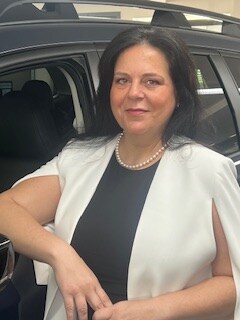 Staff member Anne Marie Hay from ID_39e701e02ff1