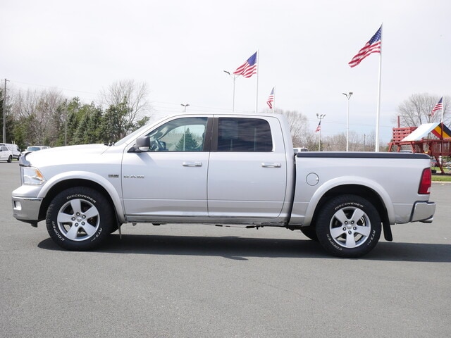 Used 2009 Dodge Ram 1500 Pickup SLT with VIN 1D3HV13T19S711604 for sale in Hastings, Minnesota