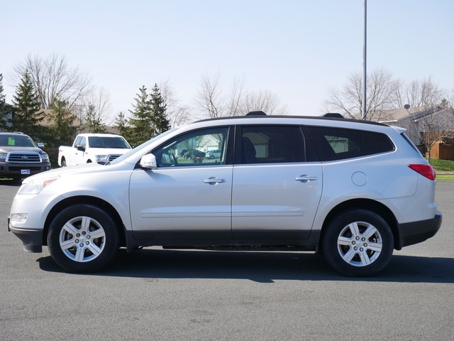 Used 2012 Chevrolet Traverse 1LT with VIN 1GNKRGED5CJ291183 for sale in Hastings, Minnesota