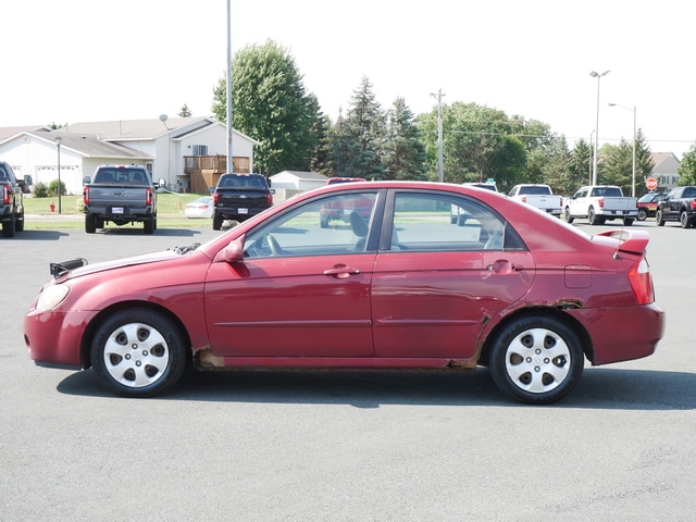 Used 2006 Kia Spectra EX with VIN KNAFE121965359377 for sale in Hastings, Minnesota