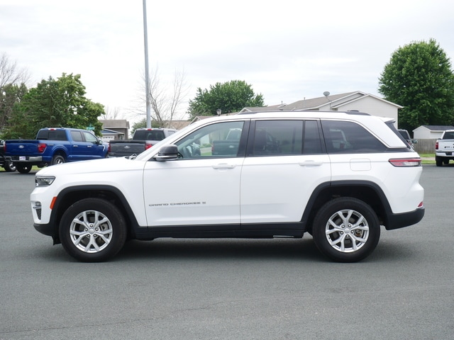 Used 2023 Jeep Grand Cherokee Limited with VIN 1C4RJHBG0PC538574 for sale in Hastings, Minnesota