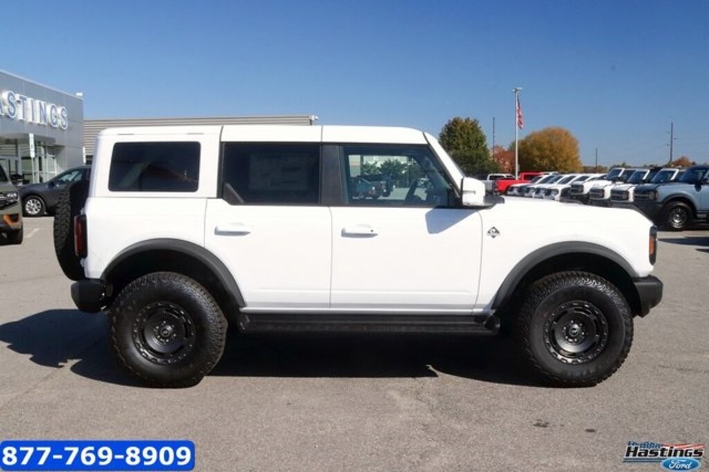 New 2025 Ford Bronco Outer Banks SUV