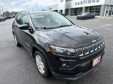 2022 Jeep Compass Latitude SUV