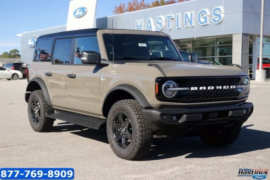 New 2025 Ford Bronco Outer Banks SUV