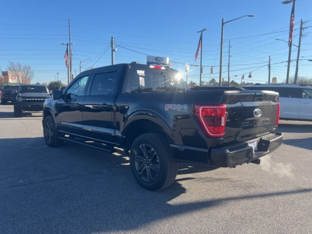 Used 2023 Ford F-150 XLT Truck SuperCrew Cab