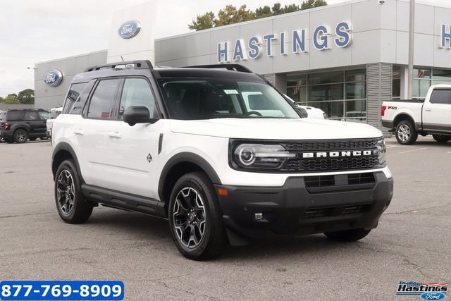 2025 Ford Bronco Sport Outer Banks's photo