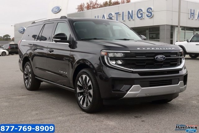 2025 Ford Expedition Platinum's photo