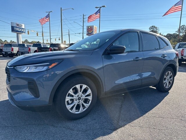 2025 Ford Escape Active photo 3