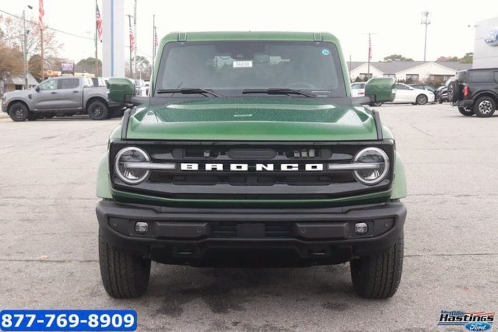 New 2025 Ford Bronco Outer Banks SUV
