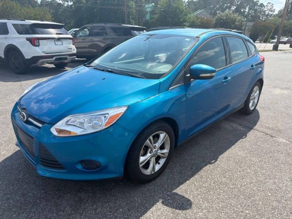 Used 2013 Ford Focus SE Hatchback