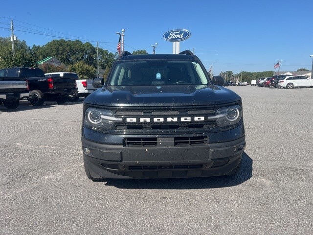2023 Ford Bronco Sport Outer Banks photo 2