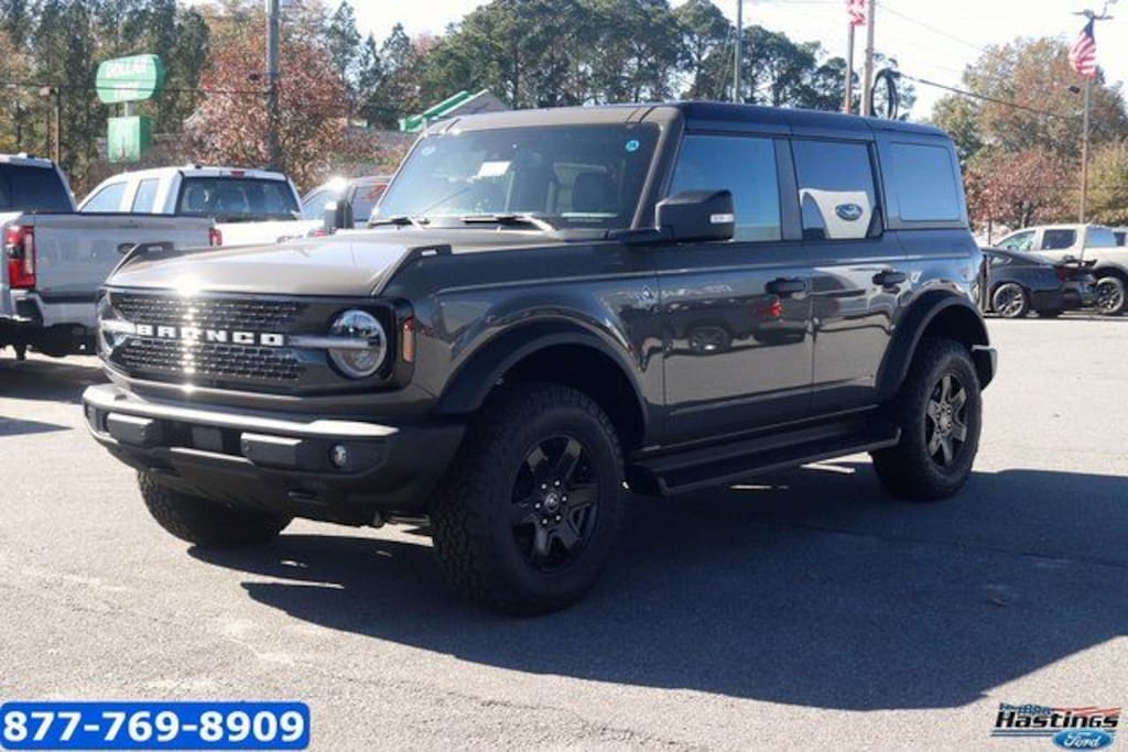New 2025 Ford Bronco Outer Banks SUV