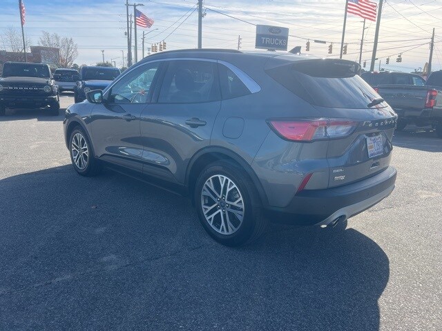 2022 Ford Escape SEL photo 4