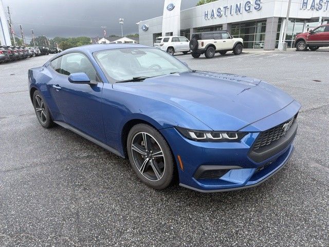 2024 Ford Mustang EcoBoost Fastback's photo