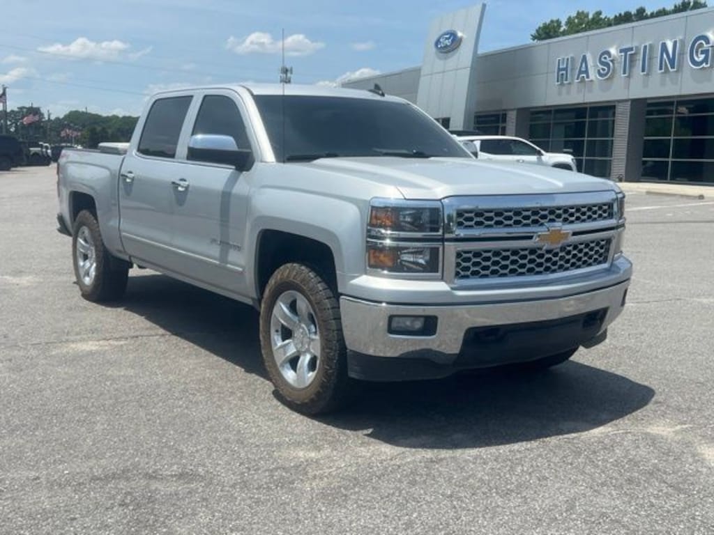 Used 2015 Chevrolet Silverado 1500 LT Truck Crew Cab
